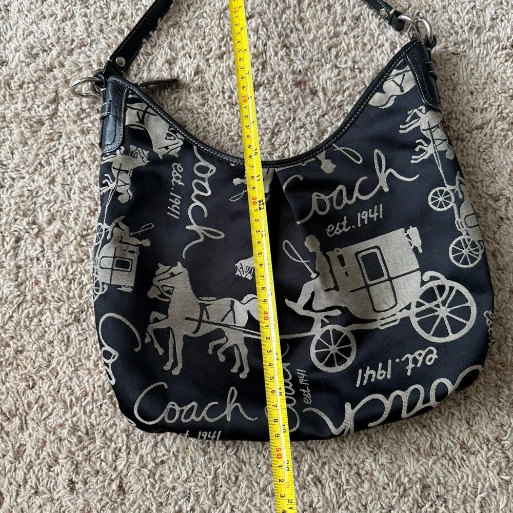 Vintage Coach Y2K Horse & Carriage Script Hobo Shoulder Bag Black Silver